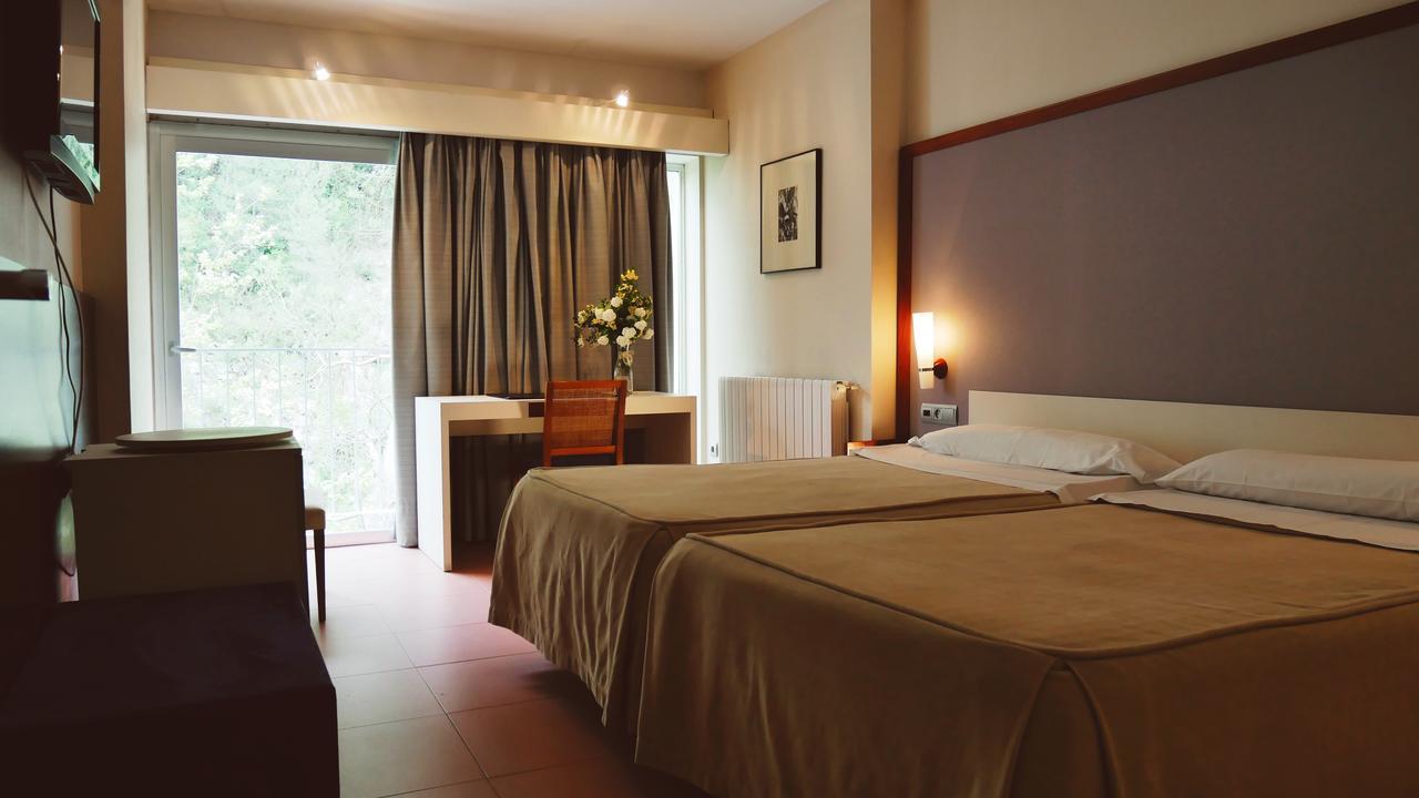 Balneario De Tus Hotell Yeste Eksteriør bilde
